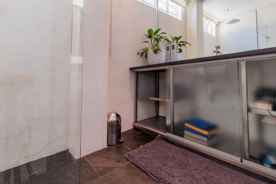 2 Bedroom Property for Sale in Woodstock Western Cape
